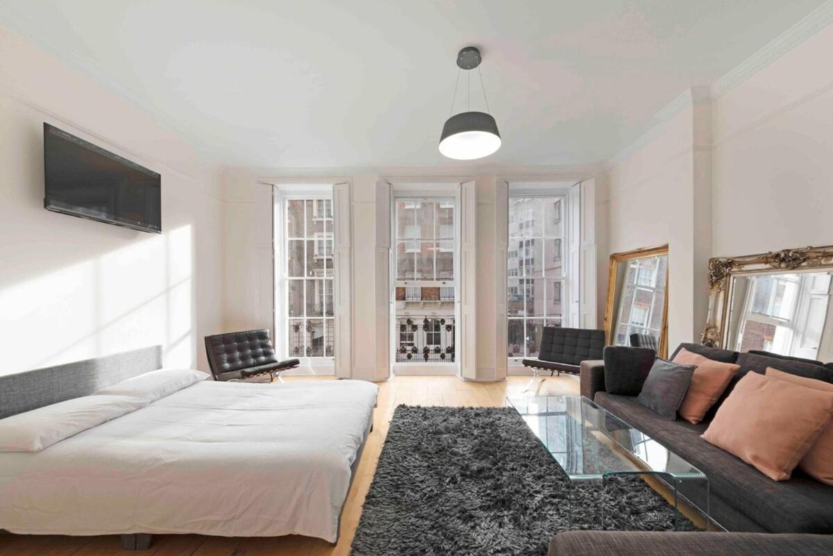 Exclusive Mayfair Sleeps 4 People * London