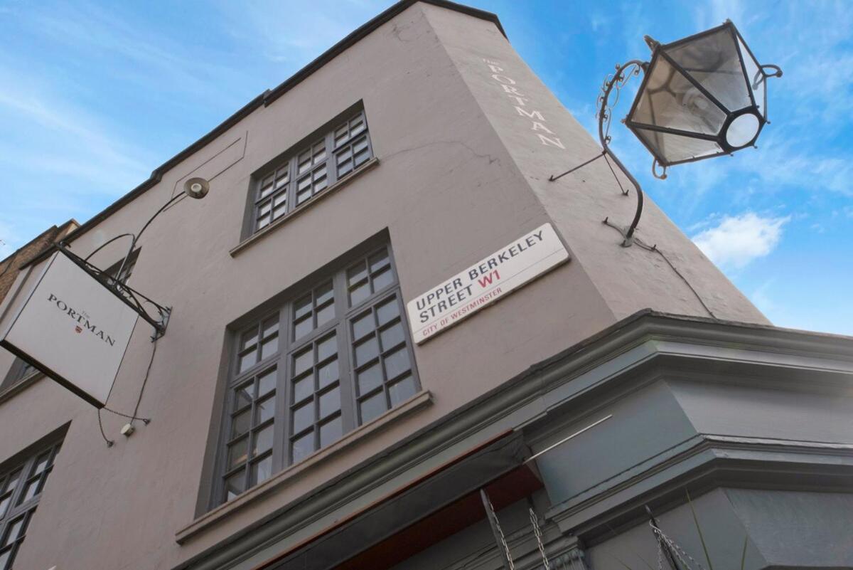 Exclusive Mayfair Sleeps 4 People *